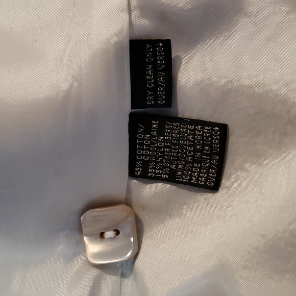 Dana Buchman womens Blazer, SIze 12 Petite. - Picture 9 of 14